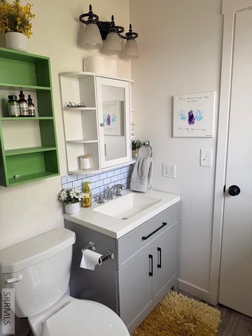 558 Canal, Chubbuck, ID 83202