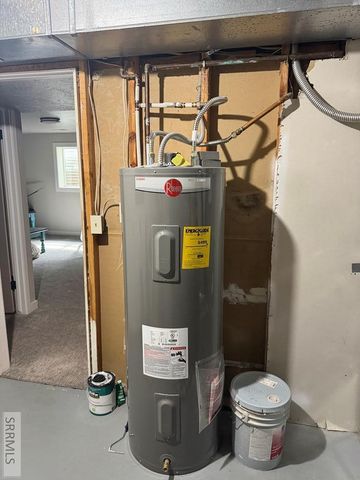 558 Canal, Chubbuck, ID 83202