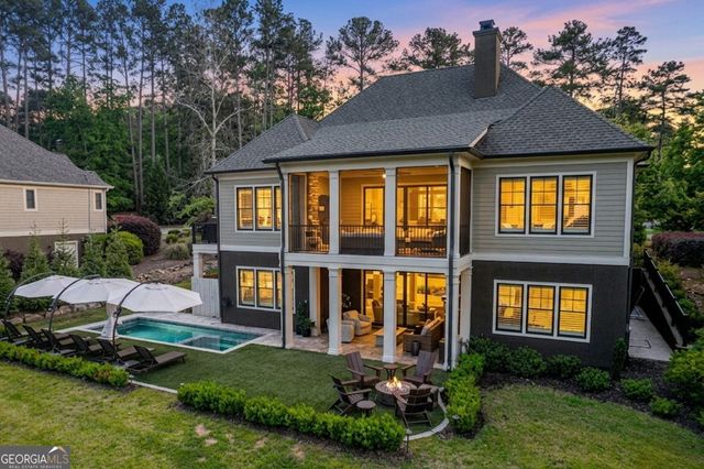1011 Lake Pointe S, Greensboro, GA 30642