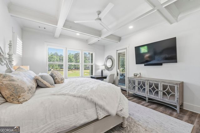 1011 Lake Pointe S, Greensboro, GA 30642