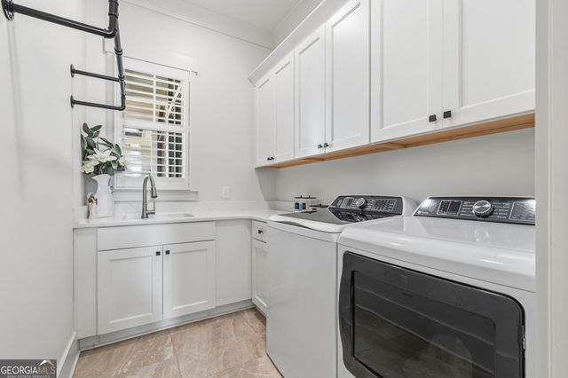 1011 Lake Pointe S, Greensboro, GA 30642