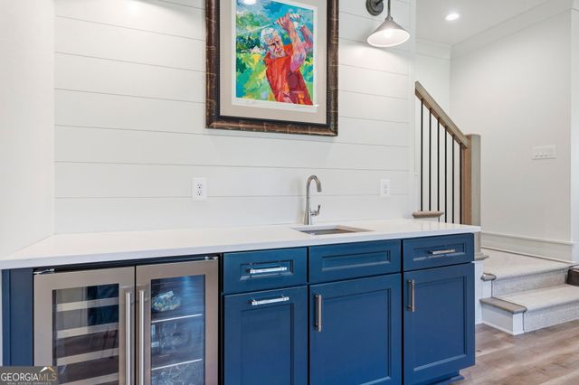 1011 Lake Pointe S, Greensboro, GA 30642