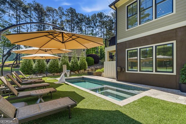1011 Lake Pointe S, Greensboro, GA 30642