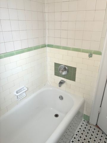 3908 N Central Avenue 1D, Chicago, IL 60634
