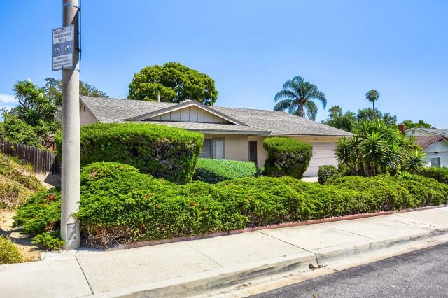 6095 Agee St, San Diego, CA 92122