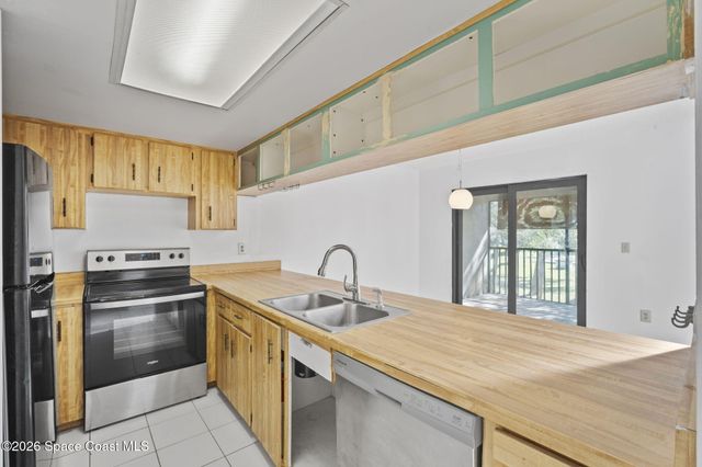 515 Landings Way 82, Merritt Island, FL 32952