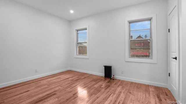 3963 Seton Avenue, Bronx, NY 10466