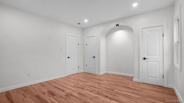 3963 Seton Avenue, Bronx, NY 10466