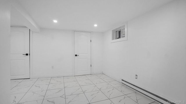 3963 Seton Avenue, Bronx, NY 10466