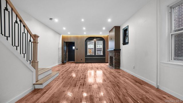 3963 Seton Avenue, Bronx, NY 10466