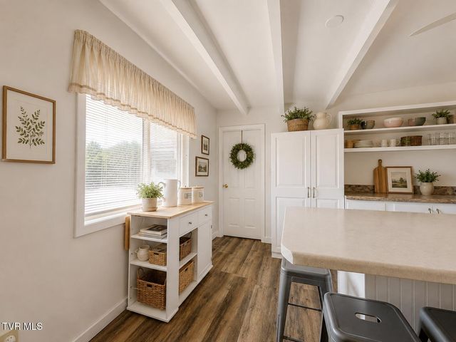 104 Unaka View Road, Johnson City, TN 37601