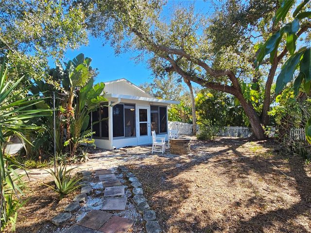 272 LOYOLA ROAD, Venice, FL 34293