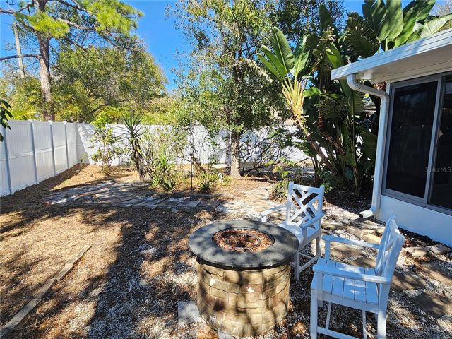 272 LOYOLA ROAD, Venice, FL 34293