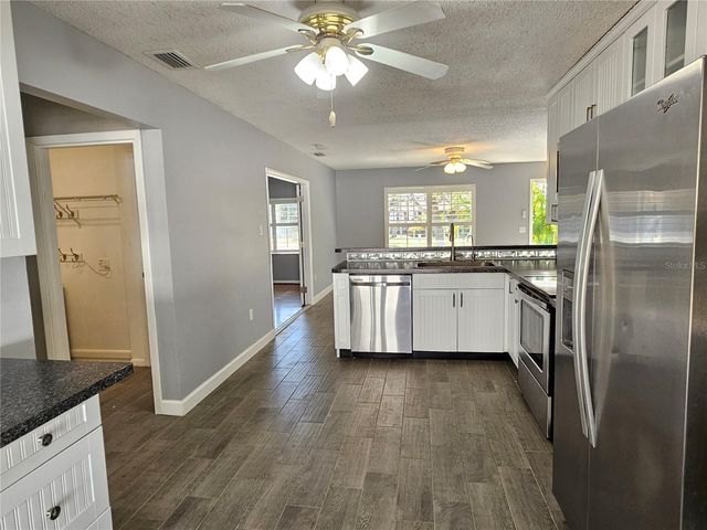 272 LOYOLA ROAD, Venice, FL 34293