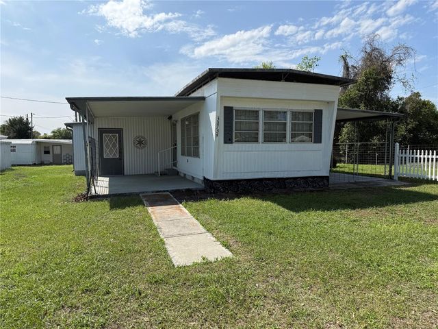 38734 MINNESOTA AVENUE, Zephyrhills, FL 33542