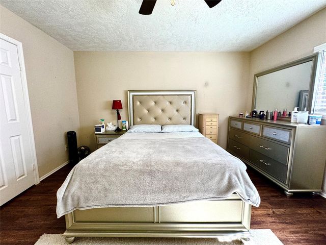 412 Land Grant Drive, Richmond, TX 77406