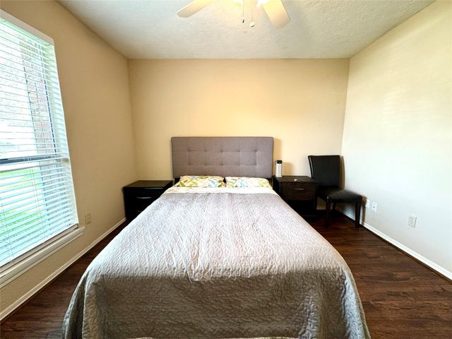 412 Land Grant Drive, Richmond, TX 77406