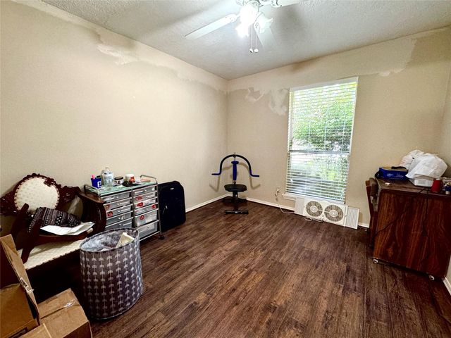 412 Land Grant Drive, Richmond, TX 77406