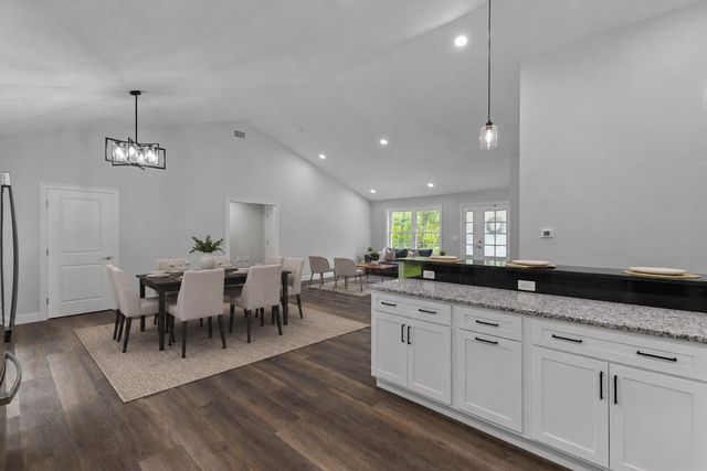 199 Palmer Road, Brimfield, MA 01010