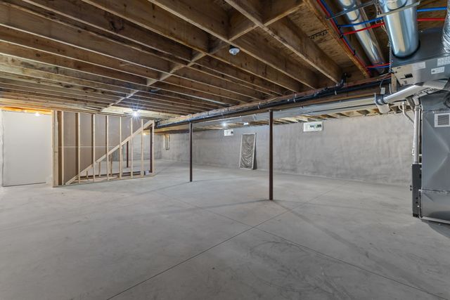 199 Palmer Road, Brimfield, MA 01010
