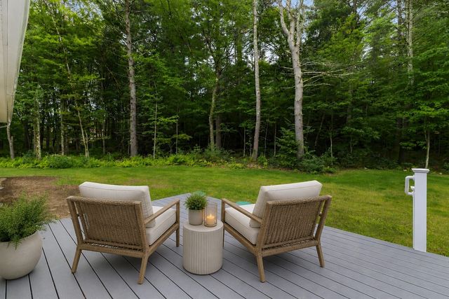 199 Palmer Road, Brimfield, MA 01010