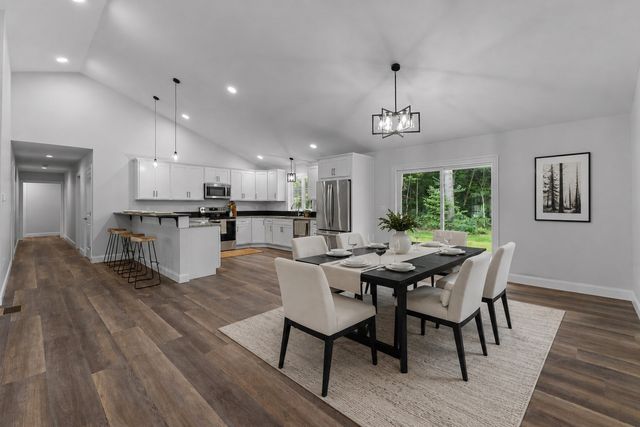 199 Palmer Road, Brimfield, MA 01010