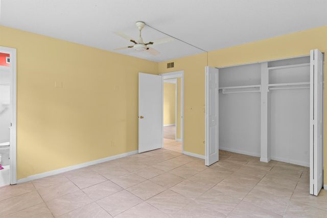 821 SE Solaz Avenue, Port St Lucie, FL 34983