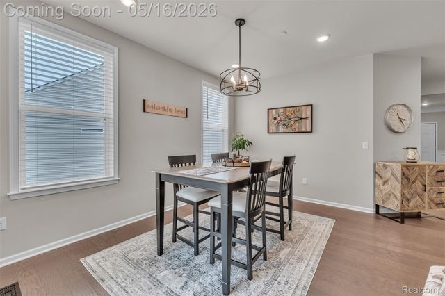 4628 Crestway Drive, Brighton, MI 48116