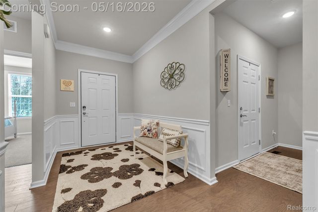 4628 Crestway Drive, Brighton, MI 48116