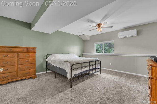 4628 Crestway Drive, Brighton, MI 48116