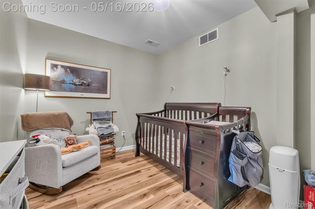 4628 Crestway Drive, Brighton, MI 48116