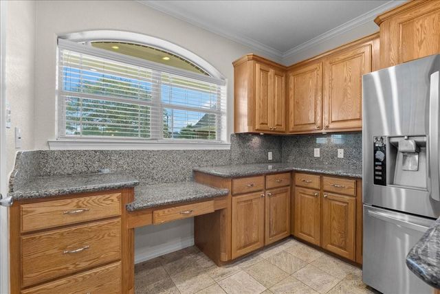 3627 Madison Avenue, Baytown, TX 77523