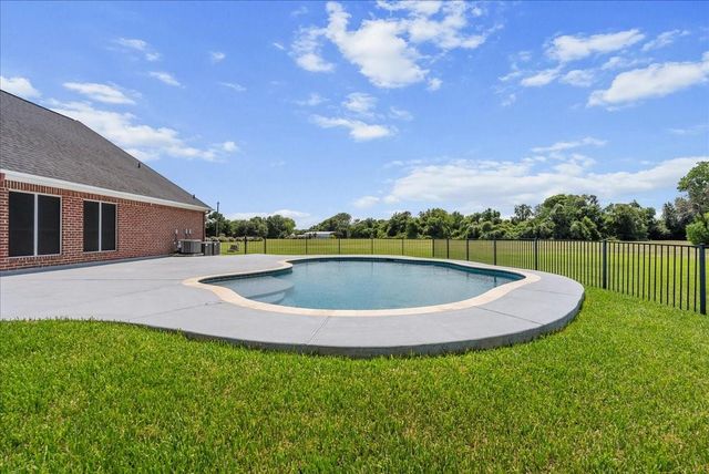 3627 Madison Avenue, Baytown, TX 77523