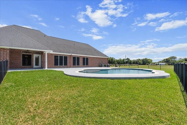 3627 Madison Avenue, Baytown, TX 77523