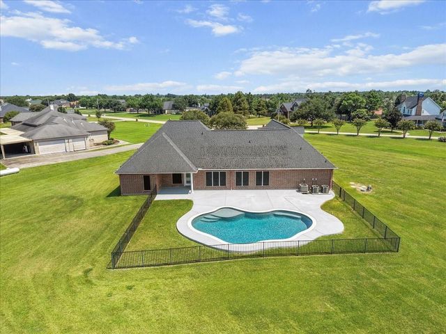 3627 Madison Avenue, Baytown, TX 77523