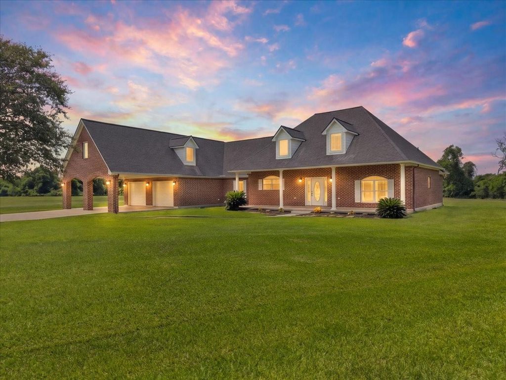 3627 Madison Avenue, Baytown, TX 77523