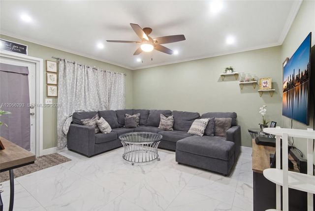 5460 SW 36th Street, West Park, FL 33023