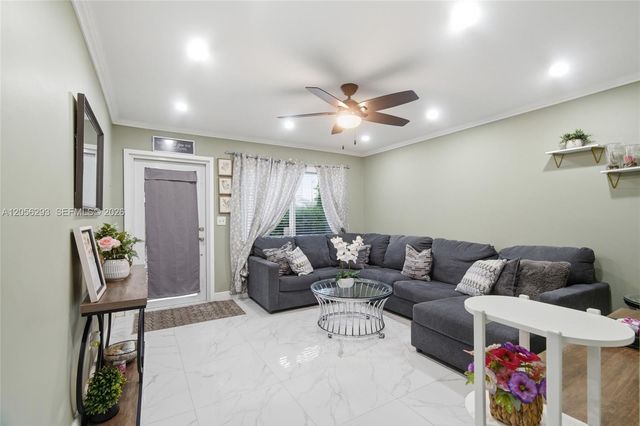 5460 SW 36th Street, West Park, FL 33023