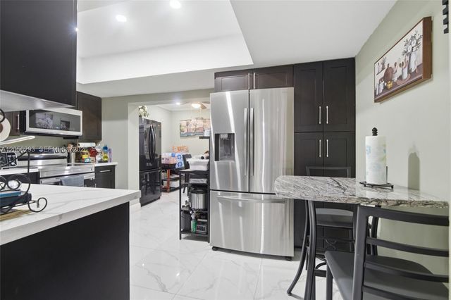 5460 SW 36th Street, West Park, FL 33023