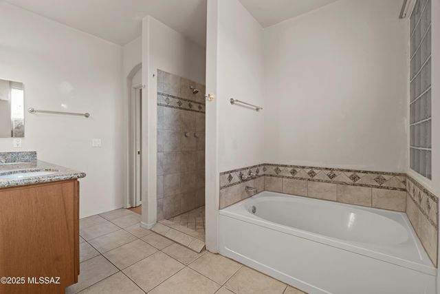 5115 W Sumter Drive, Tucson, AZ 85742