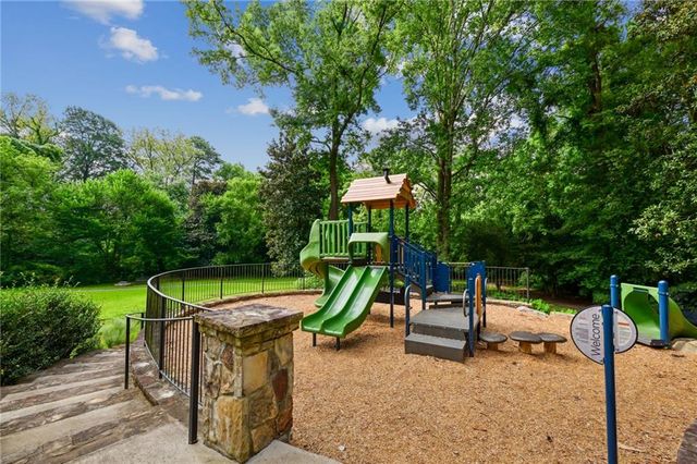 2304 Strathmore Drive NE, Atlanta, GA 30324
