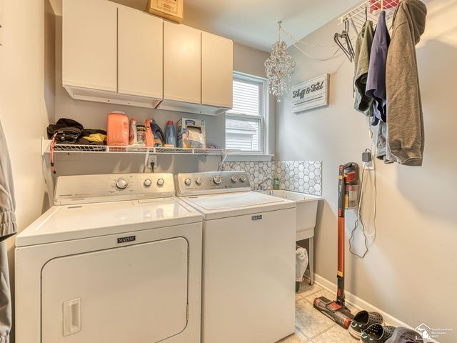 17613 Lange Avenue, Brownstown Twp, MI 48174