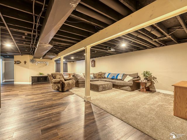 17613 Lange Avenue, Brownstown Twp, MI 48174