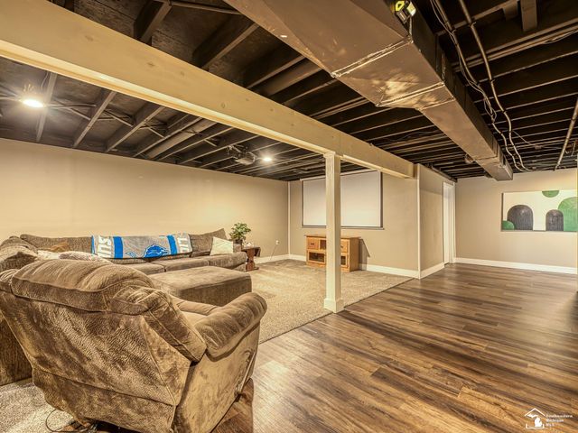 17613 Lange Avenue, Brownstown Twp, MI 48174