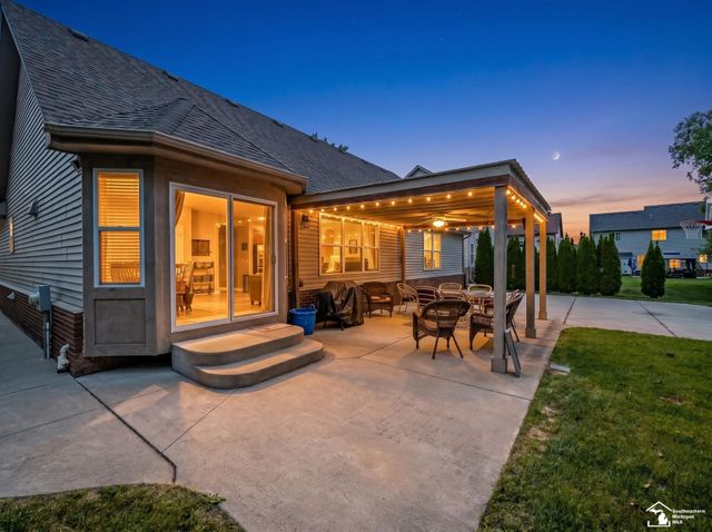 17613 Lange Avenue, Brownstown Twp, MI 48174