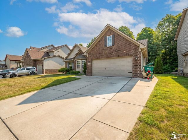 17613 Lange Avenue, Brownstown Twp, MI 48174