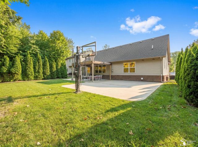 17613 Lange Avenue, Brownstown Twp, MI 48174
