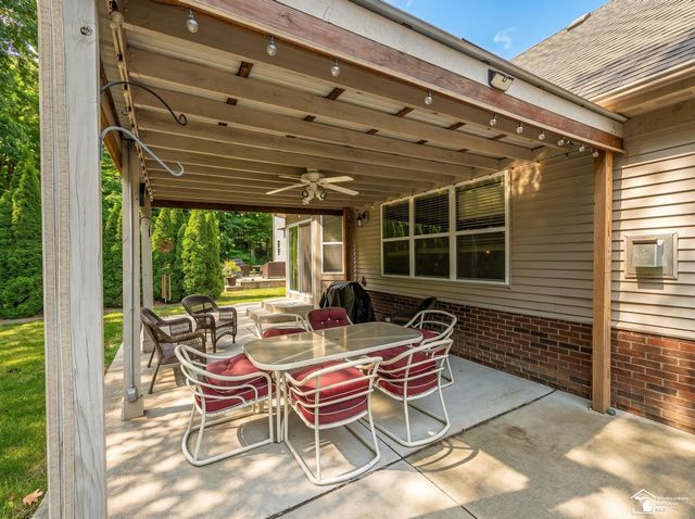 17613 Lange Avenue, Brownstown Twp, MI 48174