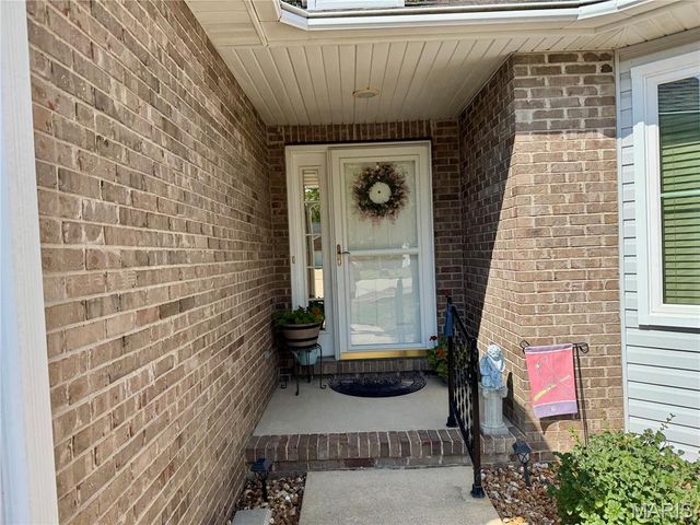 307 Monticello Place, Edwardsville, IL 62025