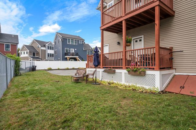 111 Sumner St 2, Quincy, MA 02169